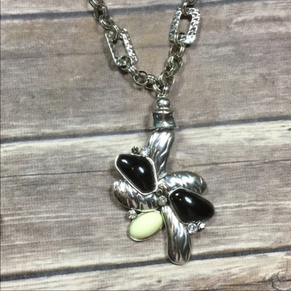 Abstract Long silver color statement necklace - Picture 3 of 3